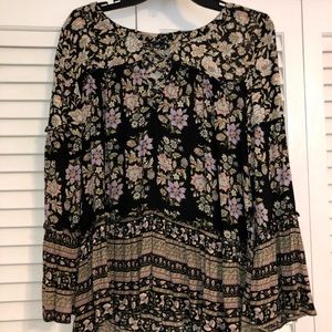 Long sleeve floral top
